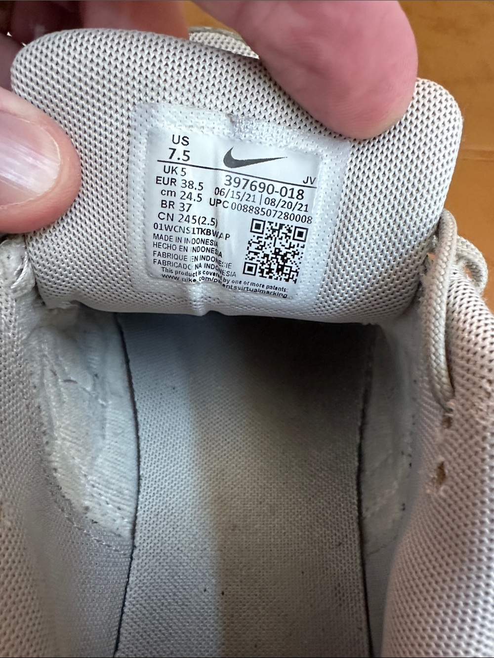 Nike Light Gray and White Air Max Sneakers - Picture 4 of 4